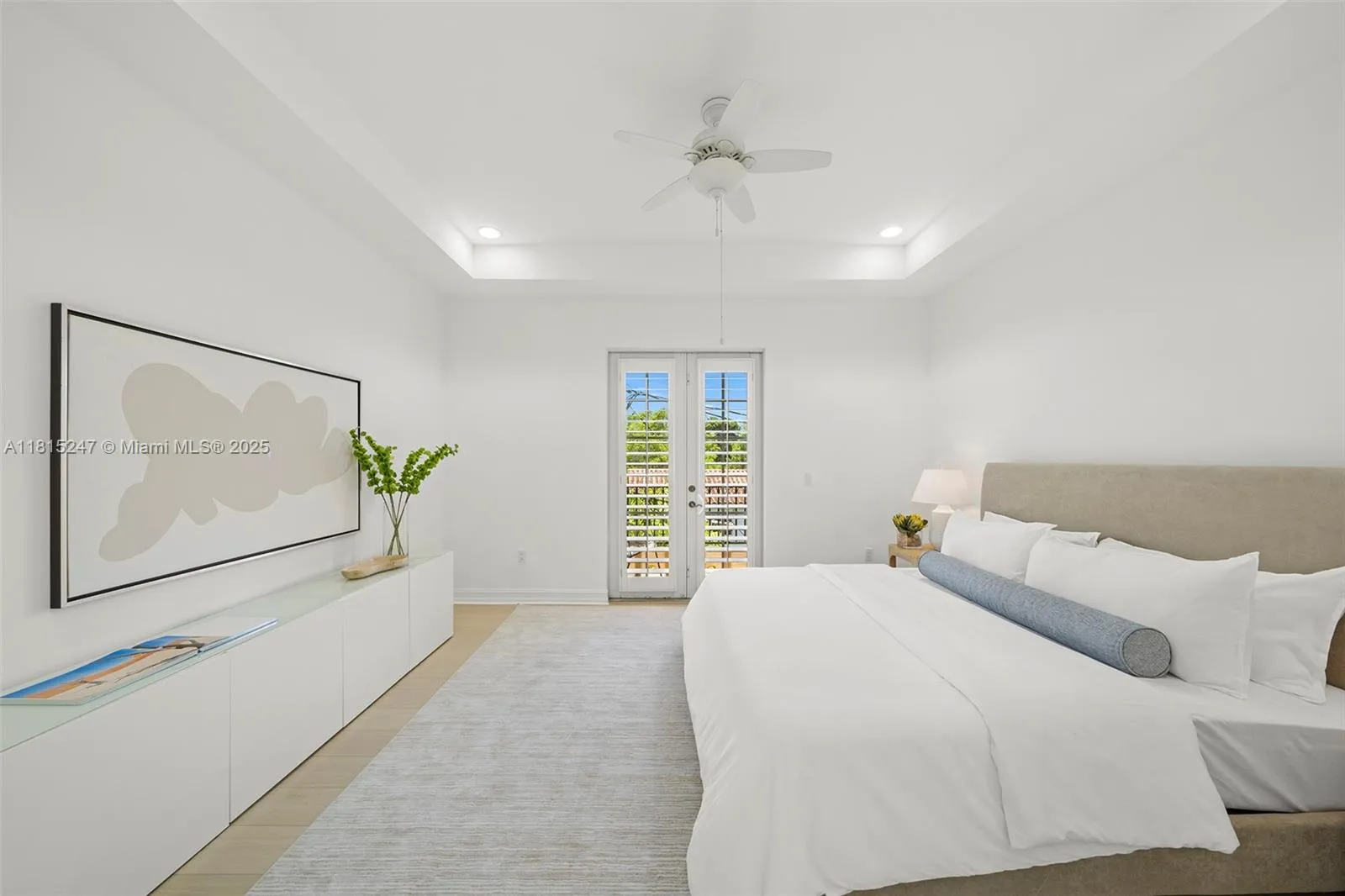 Coral Gables, Florida 33134, United States, 4 Bedrooms Bedrooms, ,4 BathroomsBathrooms,Residential,Active,144779