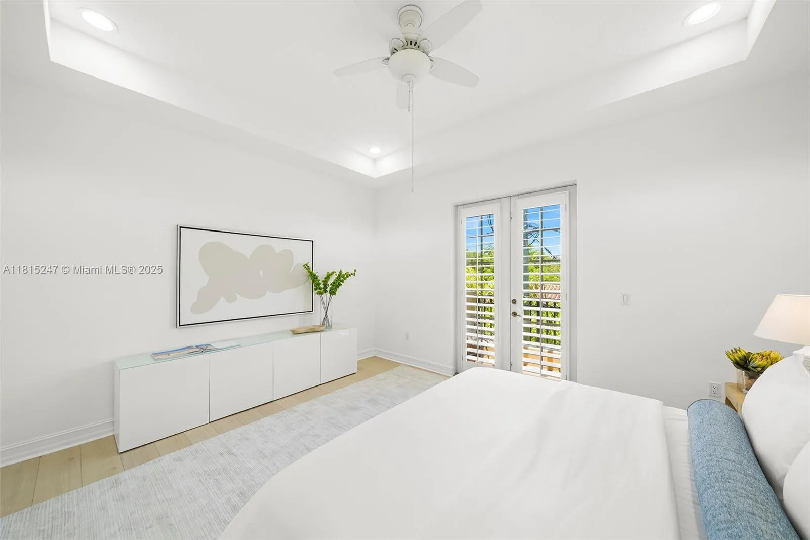 Coral Gables, Florida 33134, United States, 4 Bedrooms Bedrooms, ,4 BathroomsBathrooms,Residential,Active,144779