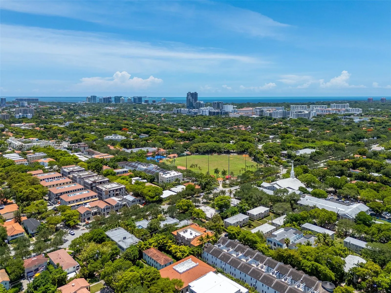 Coral Gables, Florida 33134, United States, 4 Bedrooms Bedrooms, ,4 BathroomsBathrooms,Residential,Active,144779