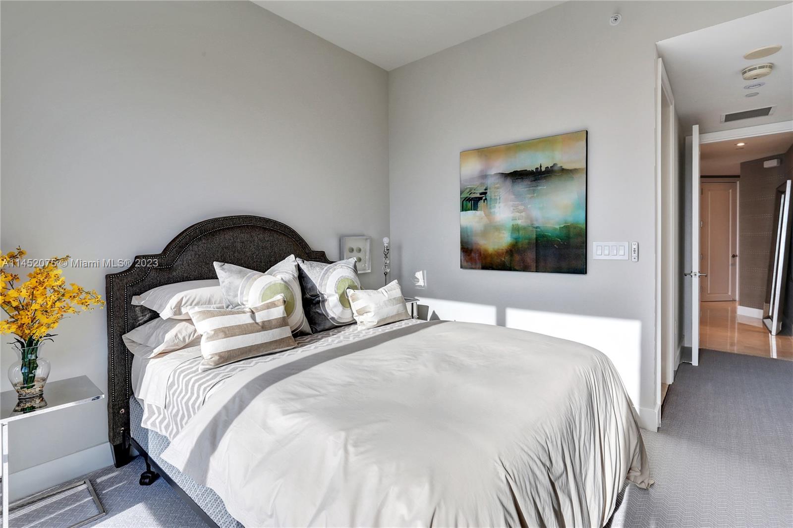 MILLENNIUM TOWER RESIDENC - Residential