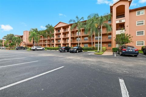 Photo of 701 SW 142nd Ave #110S, Pembroke Pines, FL 33027 (MLS # A11885886)