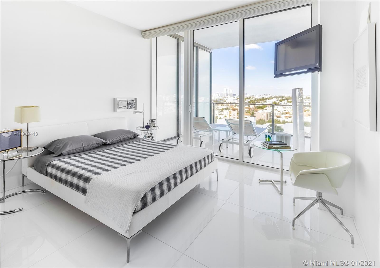 APOGEE CONDO - Residential