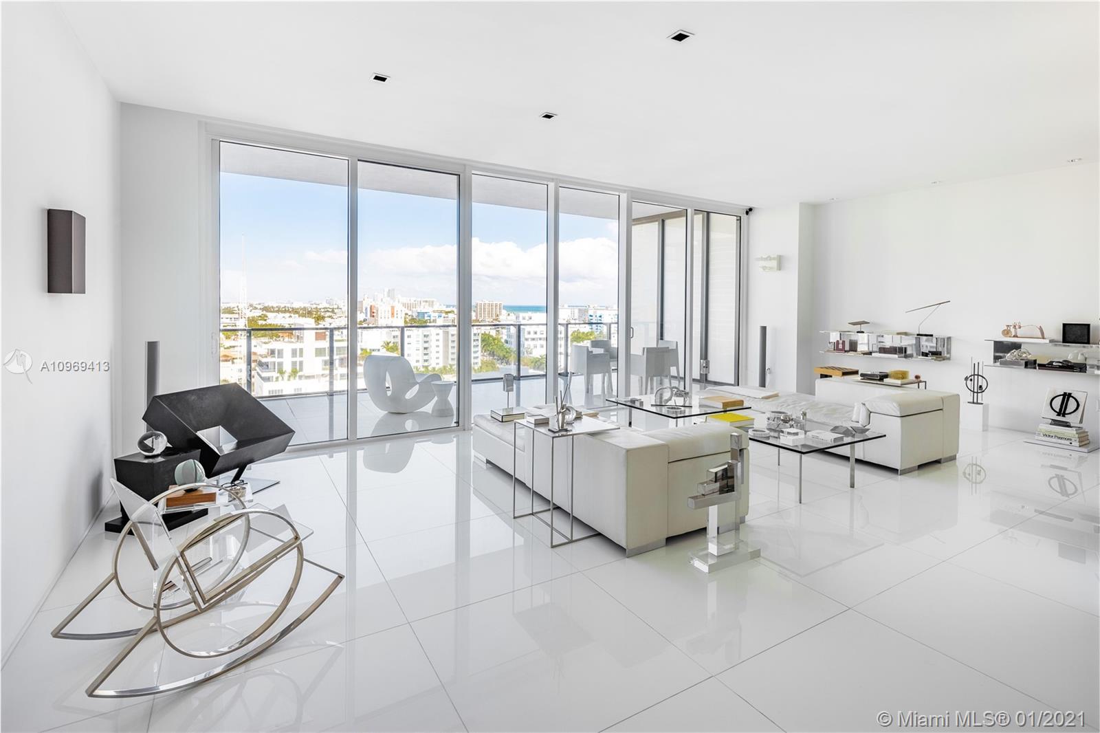 APOGEE CONDO - Residential