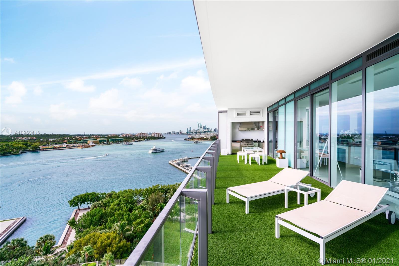 APOGEE CONDO - Residential