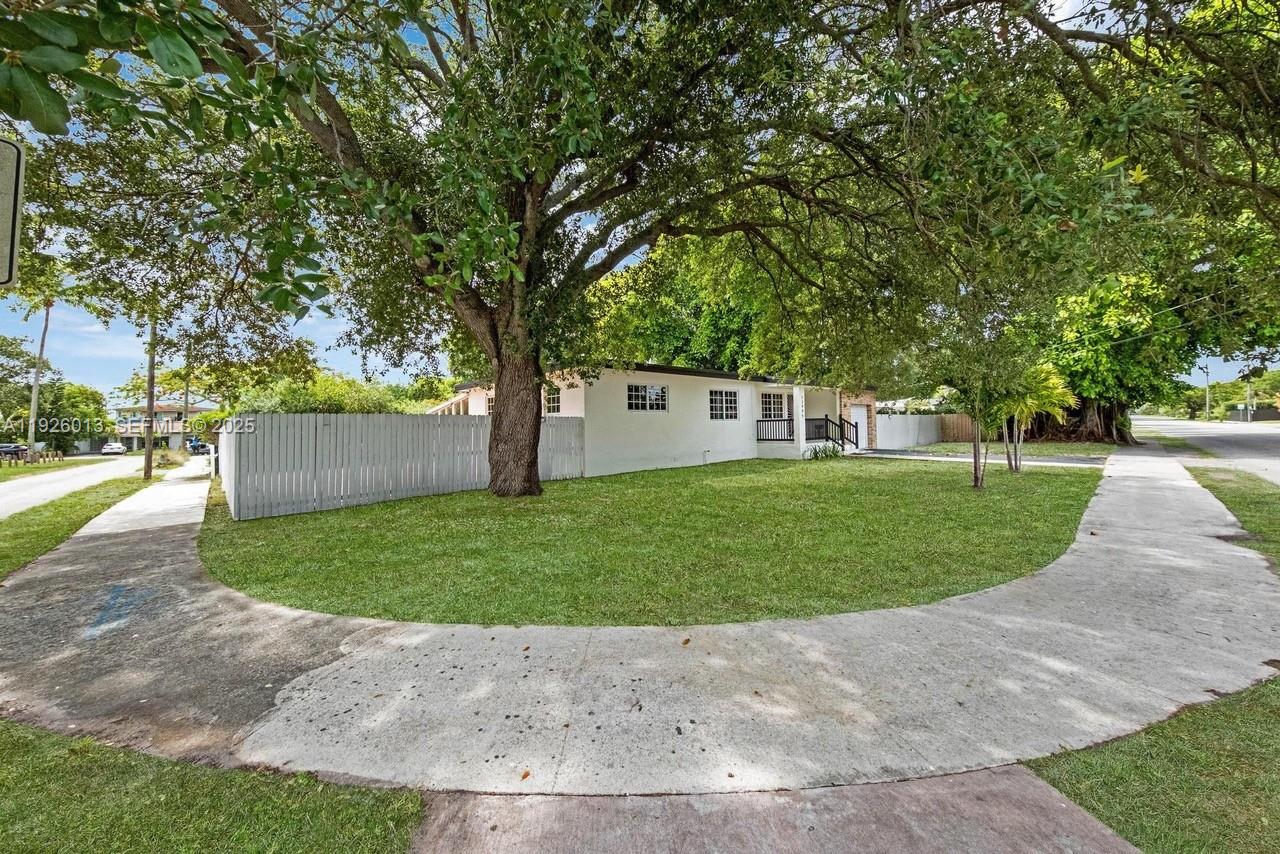 GRIFFING BISCAYNE PARK EST - Residential