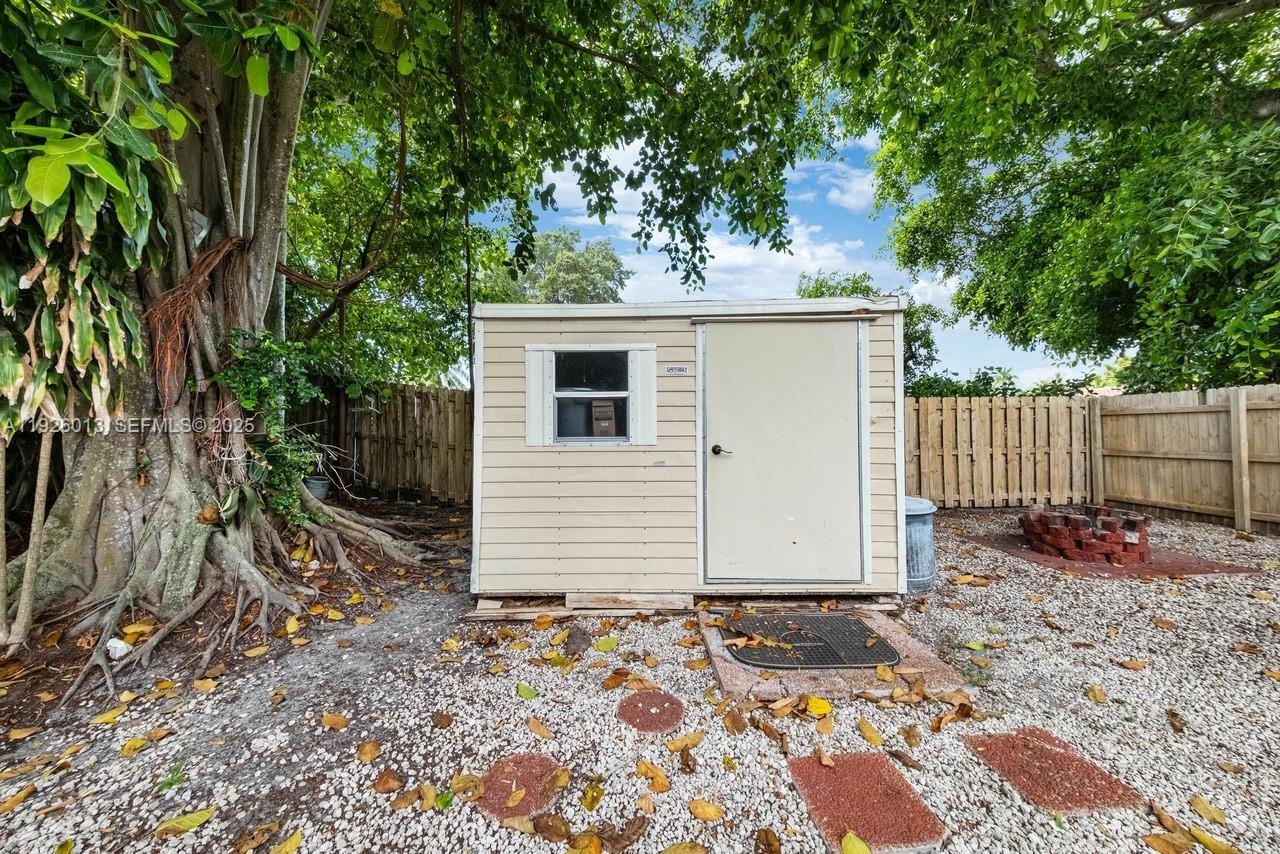 GRIFFING BISCAYNE PARK EST - Residential