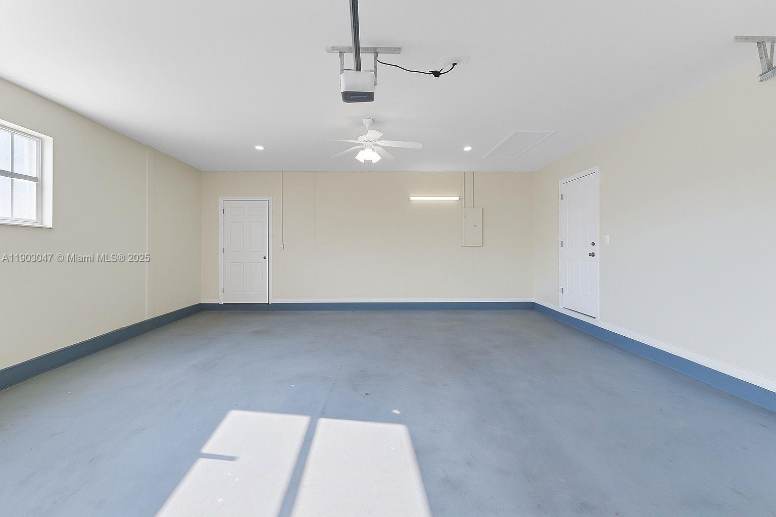 FIRST IMPRESSIONS II - Residential