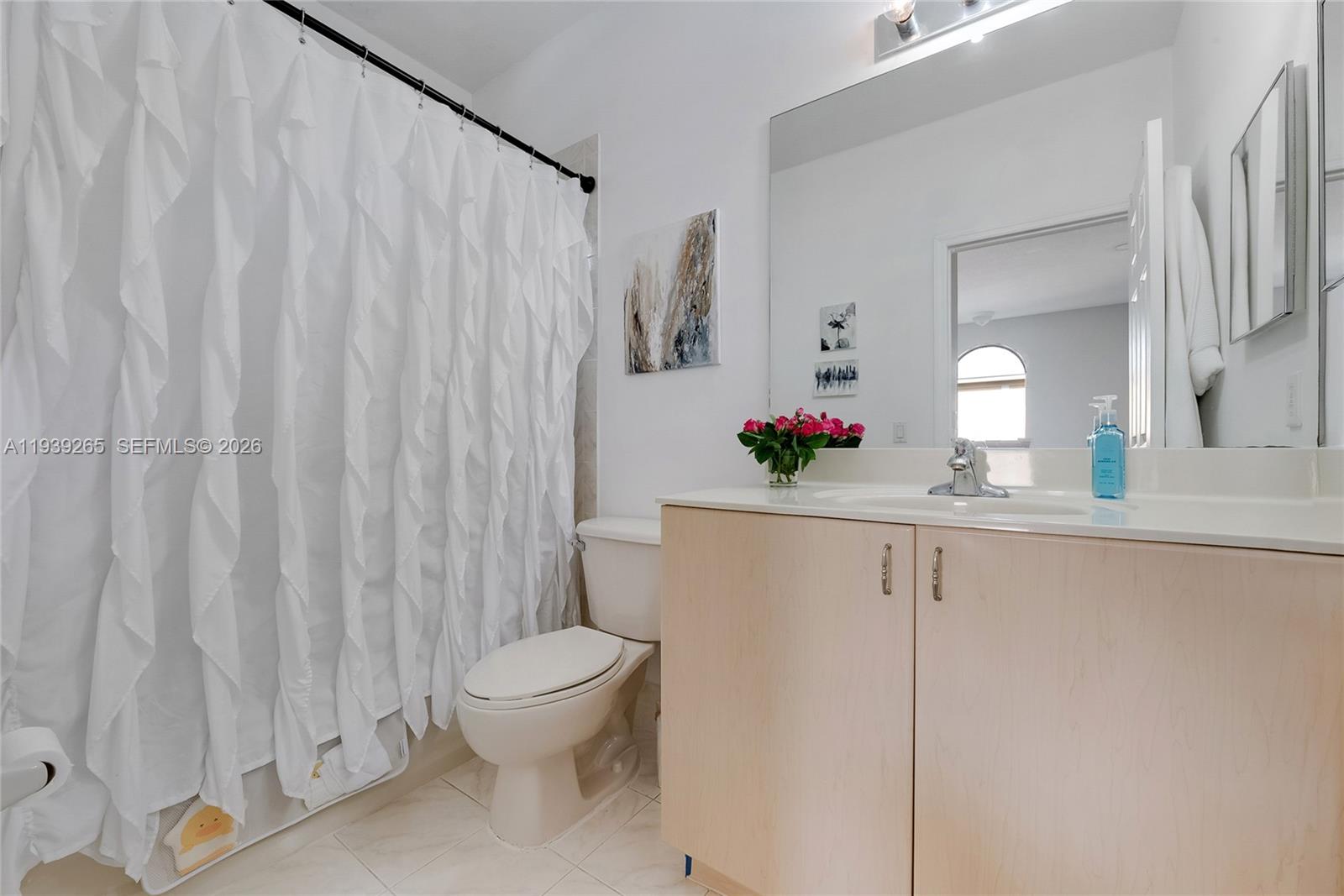 KENDALL BREEZE SOUTH - Residential