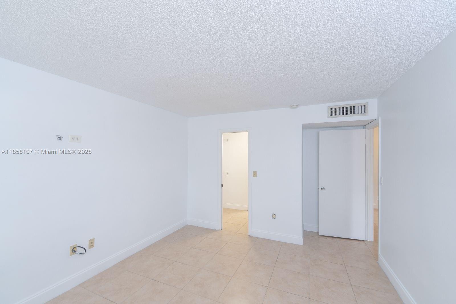 15650 SW 80th St F-201