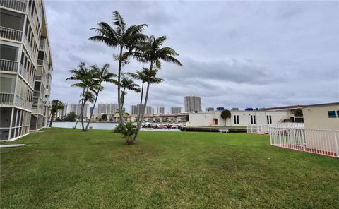 A home in Aventura