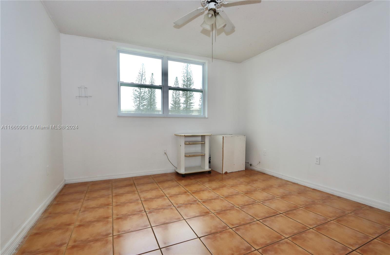 POINT EAST SEC II CONDO - Residential