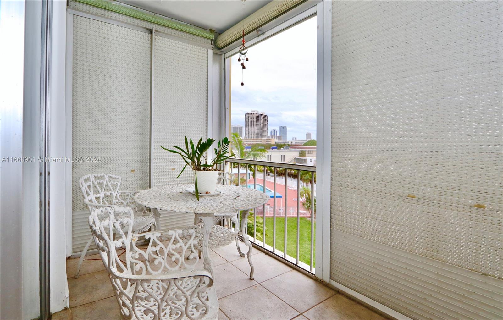 POINT EAST SEC II CONDO - Residential
