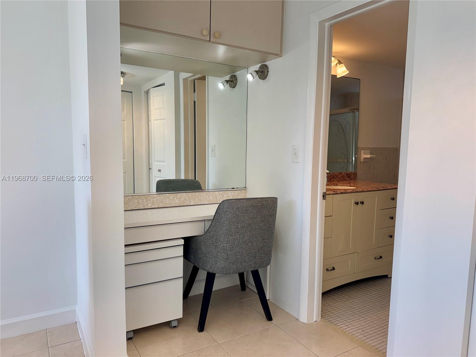 POINT EAST SEC II CONDO - Residential