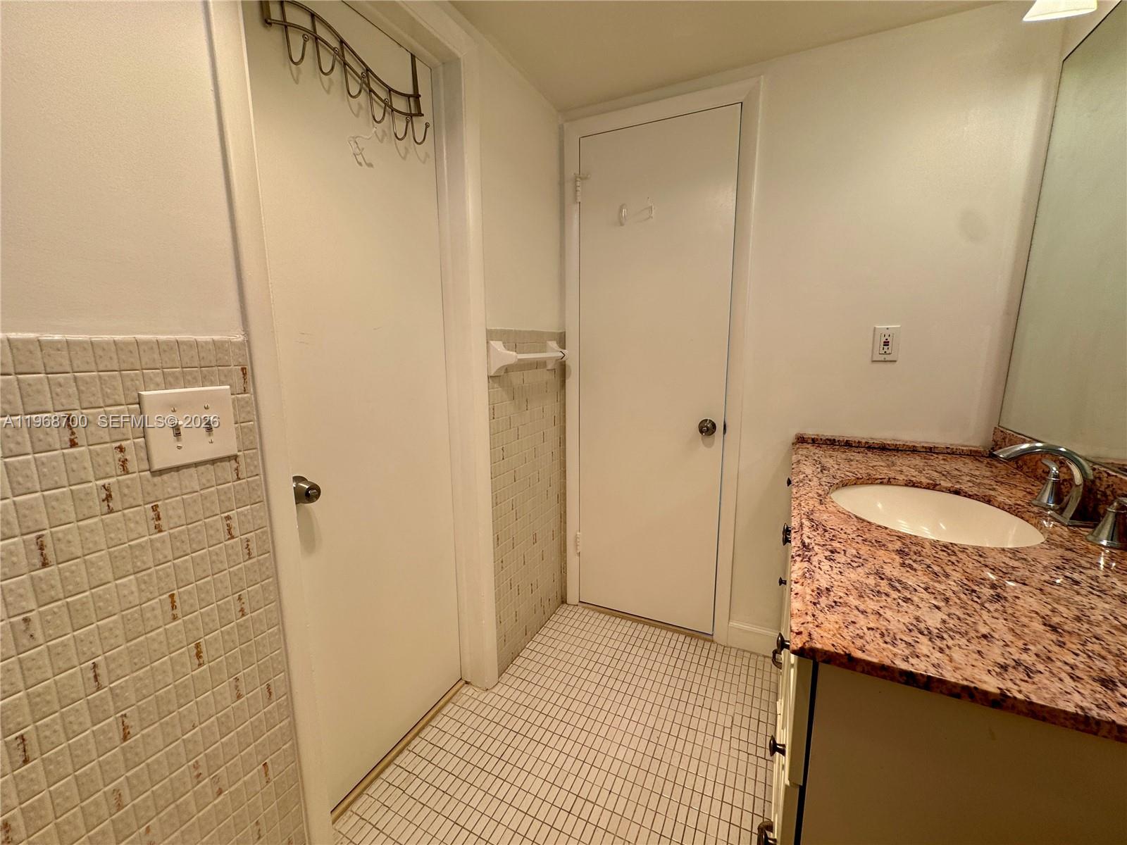 POINT EAST SEC II CONDO - Residential