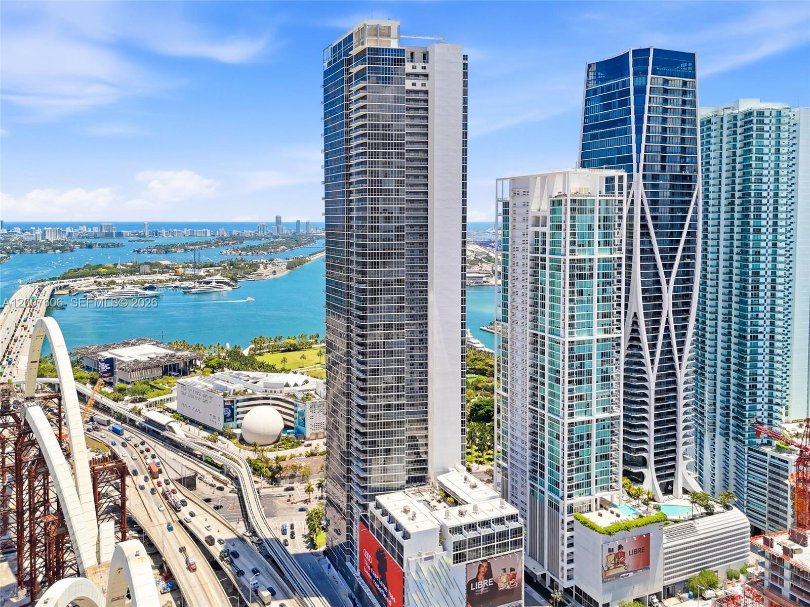 MARQUIS CONDO - Residential