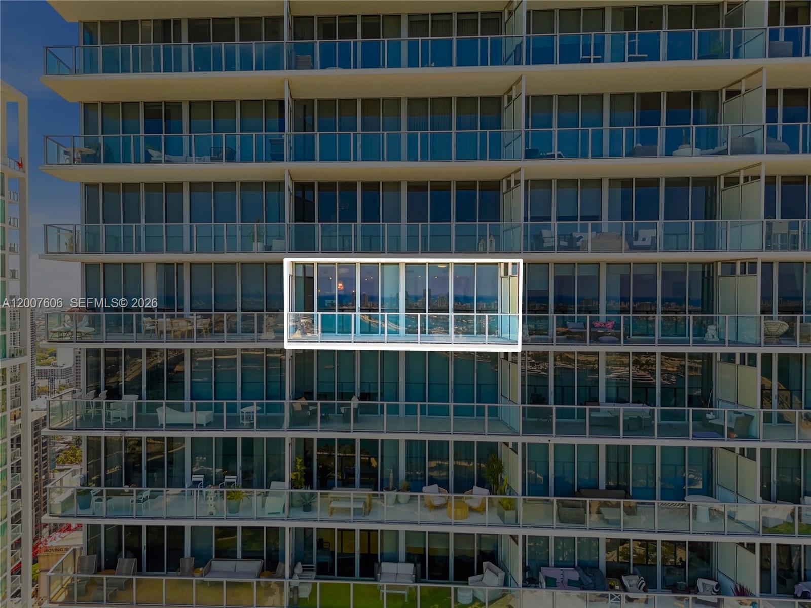 MARQUIS CONDO - Residential