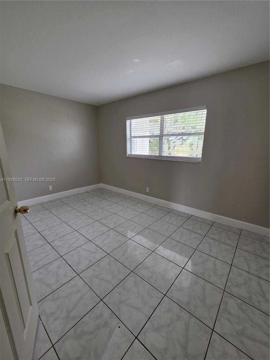 DEERFIELD PALMS CONDO - Residential