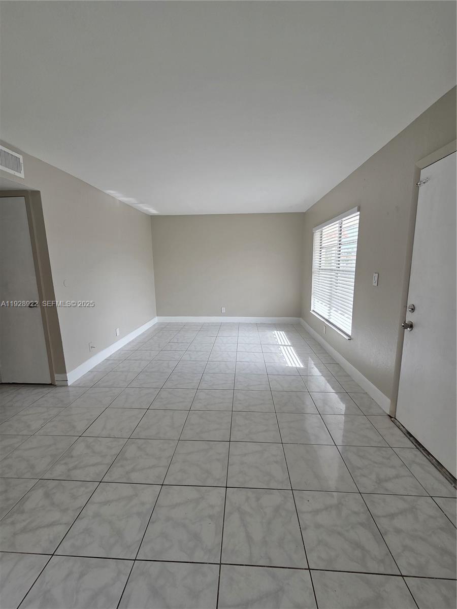 DEERFIELD PALMS CONDO - Residential