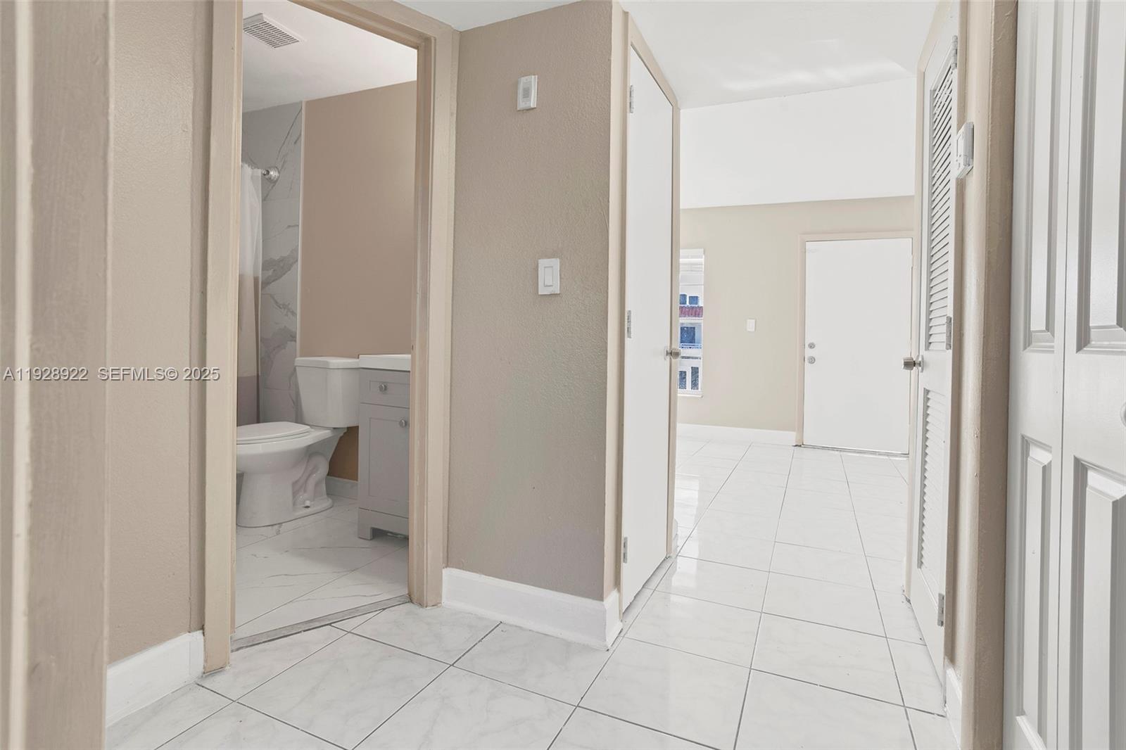 DEERFIELD PALMS CONDO - Residential