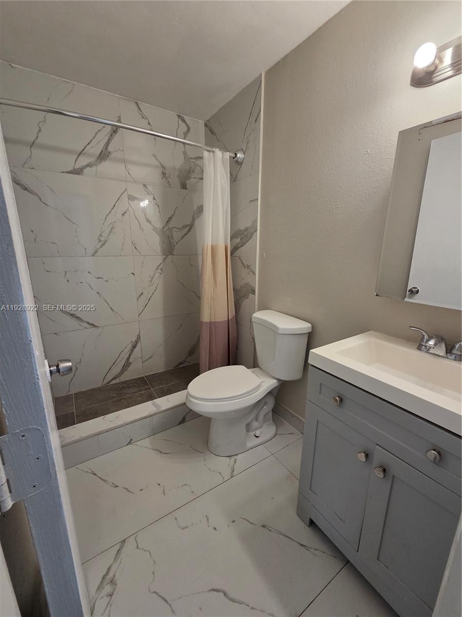 DEERFIELD PALMS CONDO - Residential