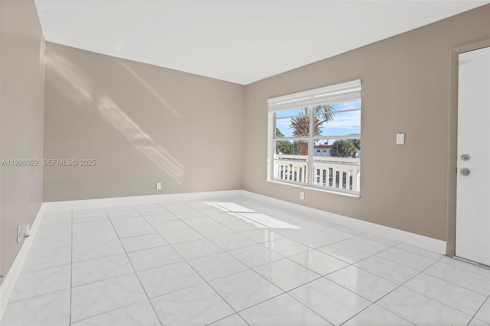 DEERFIELD PALMS CONDO - Residential