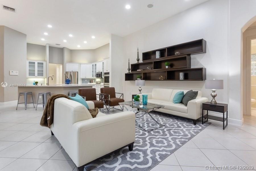 BUCKRAM OAK FARM - Residential