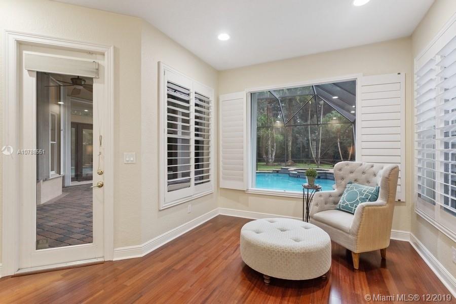 BUCKRAM OAK FARM - Residential