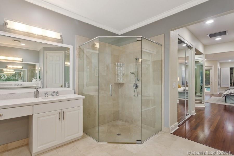 BUCKRAM OAK FARM - Residential