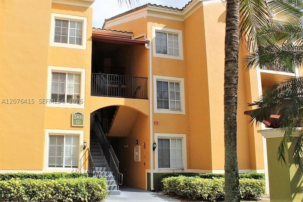 Photo of 2400 E Preserve Way #304, Miramar, FL 33025 (MLS # A12076415)