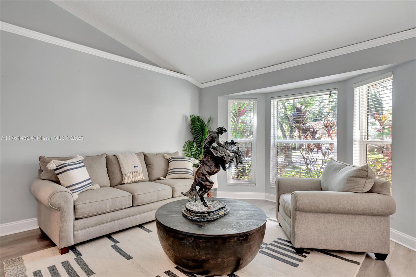 SHORES 1 - Residential