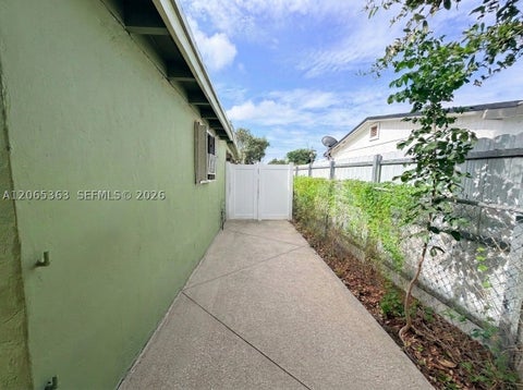 Tiny photo for 6831 Farragut St, Hollywood, FL 33024 (MLS # A12065363)