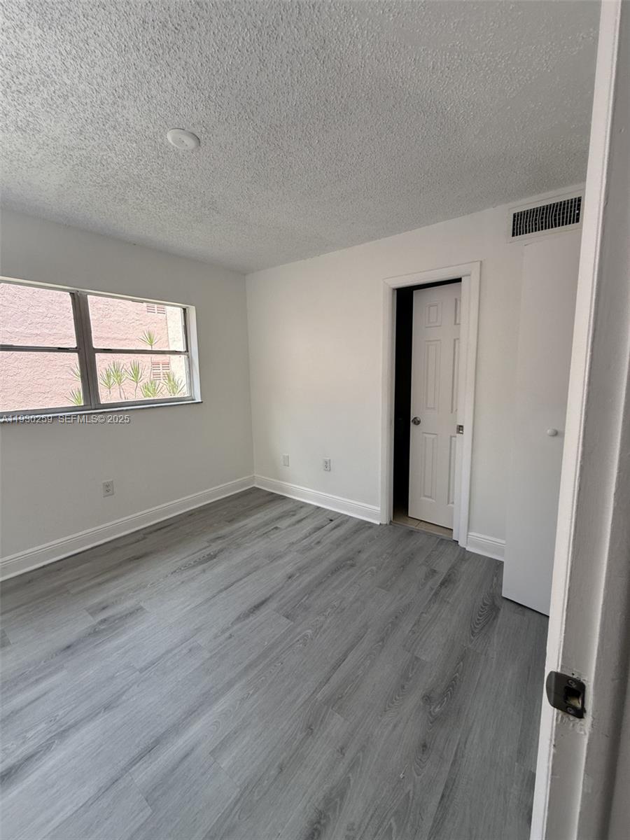 POINT SOUTH CONDO - Residential