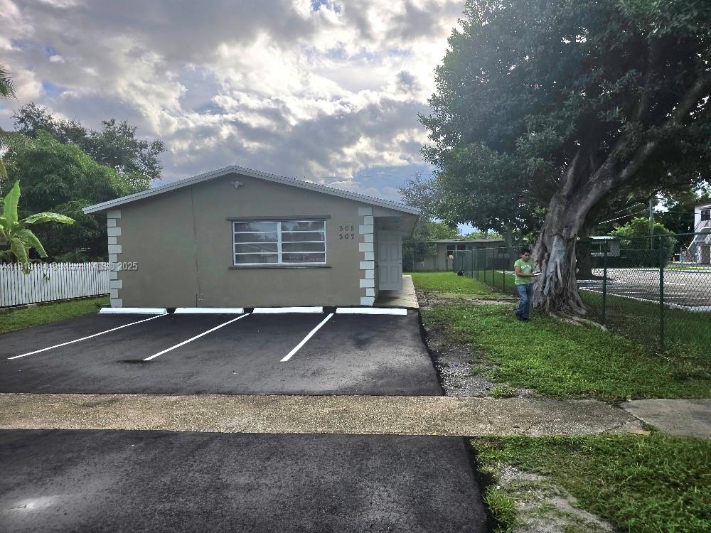 GRACEWOOD NO 2 - Residential Lease