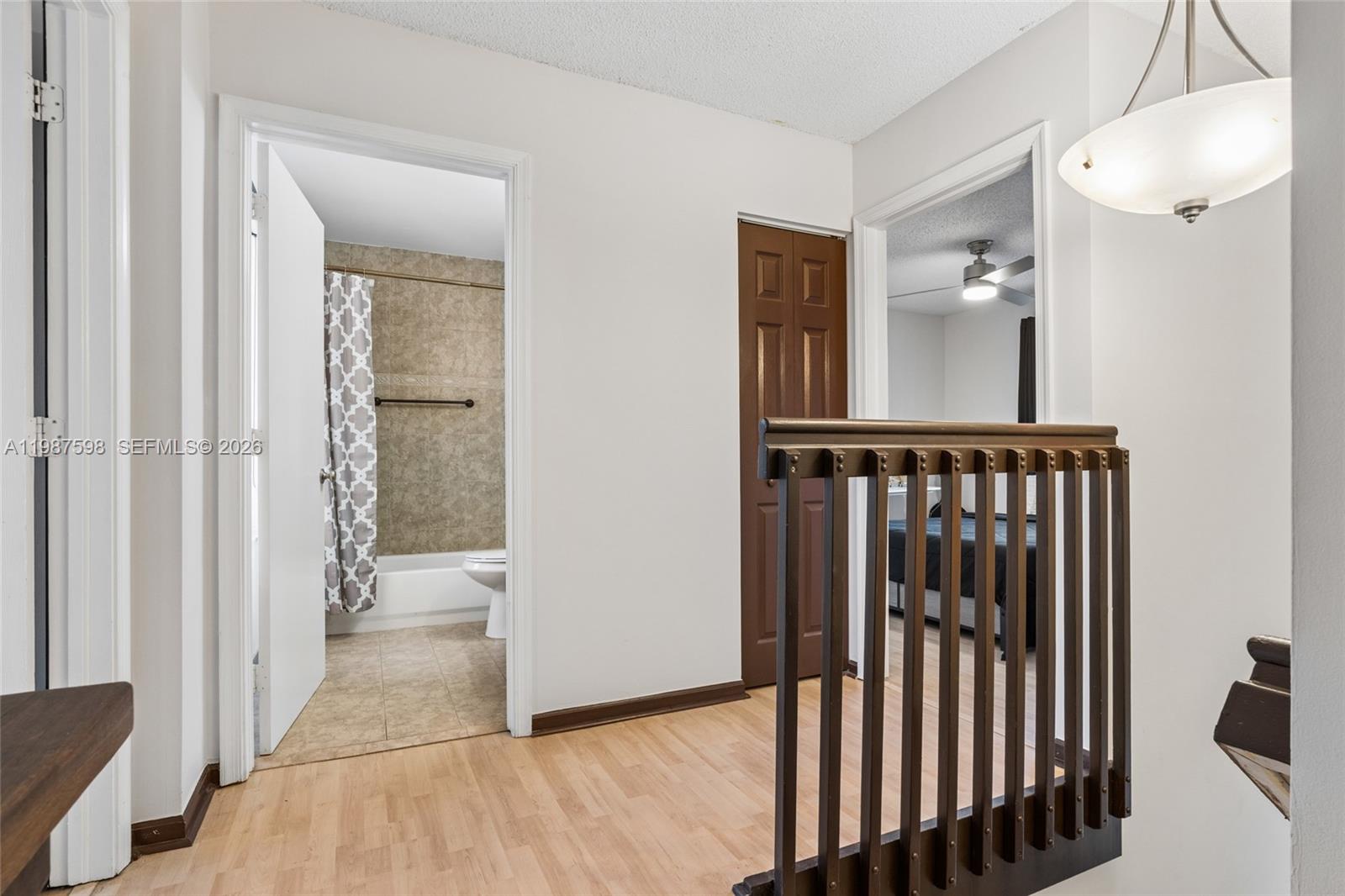 SILVER LAKES PHASE III - Residential Lease