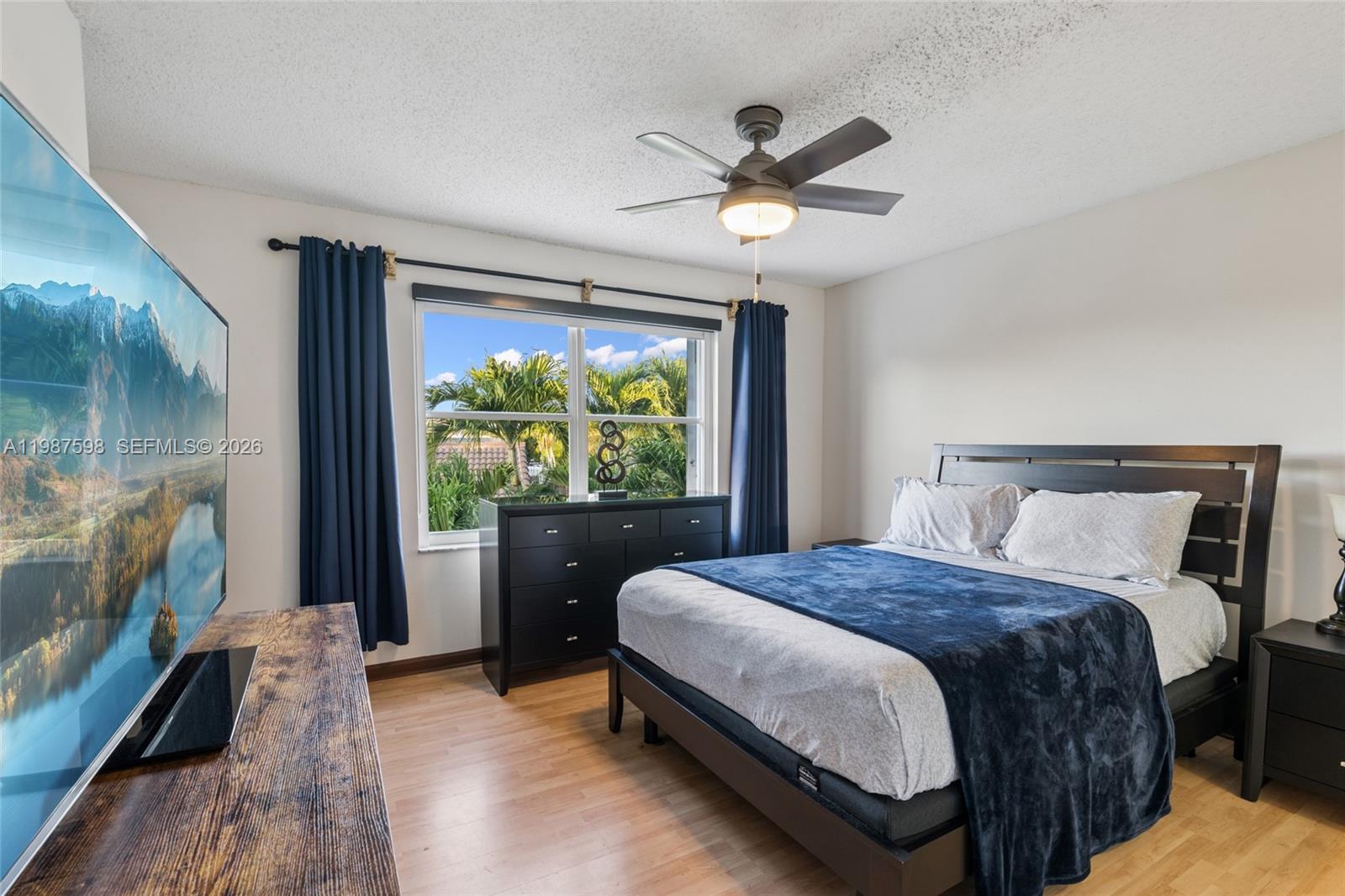 SILVER LAKES PHASE III - Residential Lease