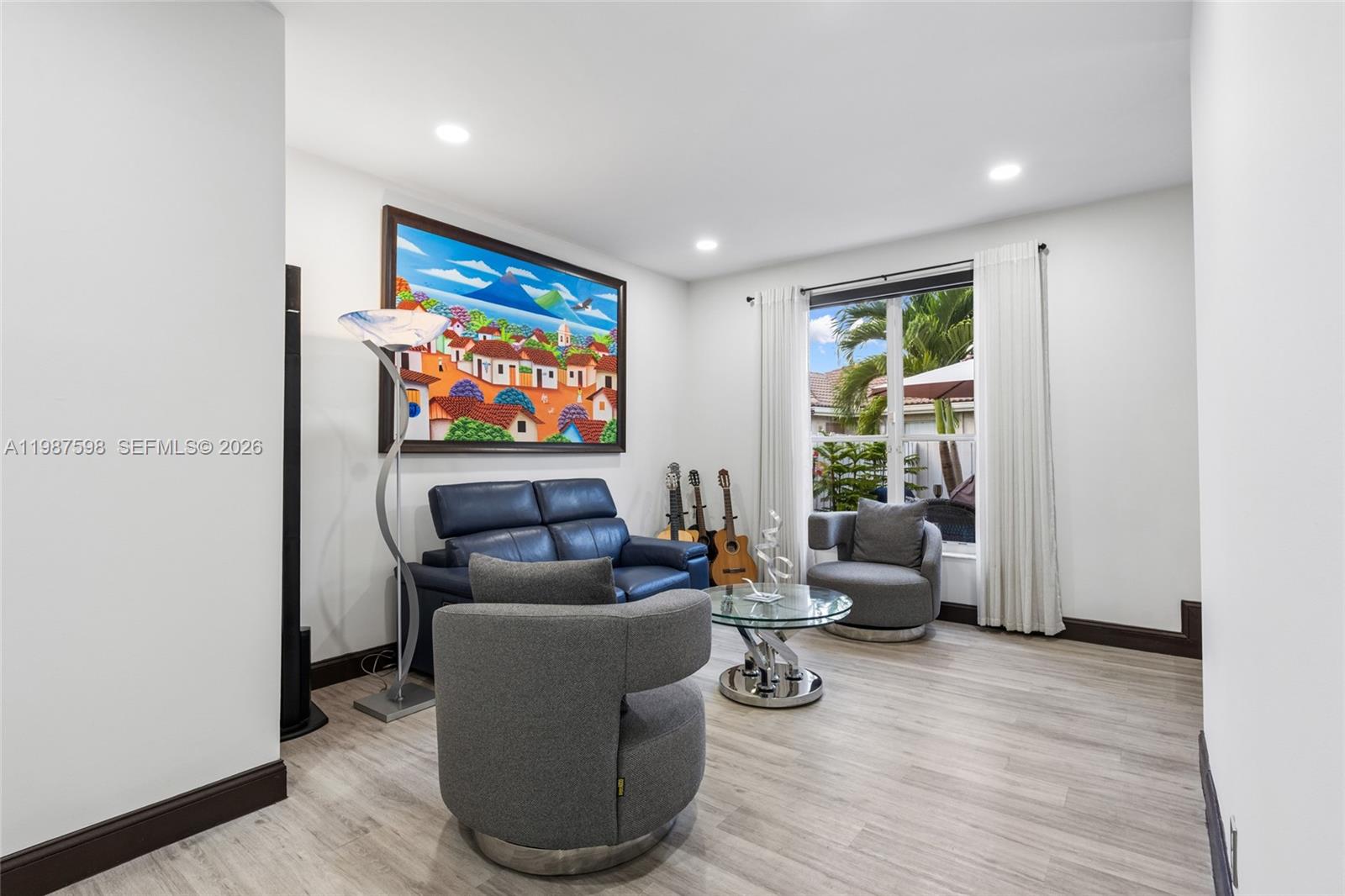 SILVER LAKES PHASE III - Residential Lease