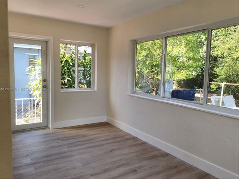 Tiny photo for 815 NE 134th St, North Miami, FL 33161 (MLS # A12005784)