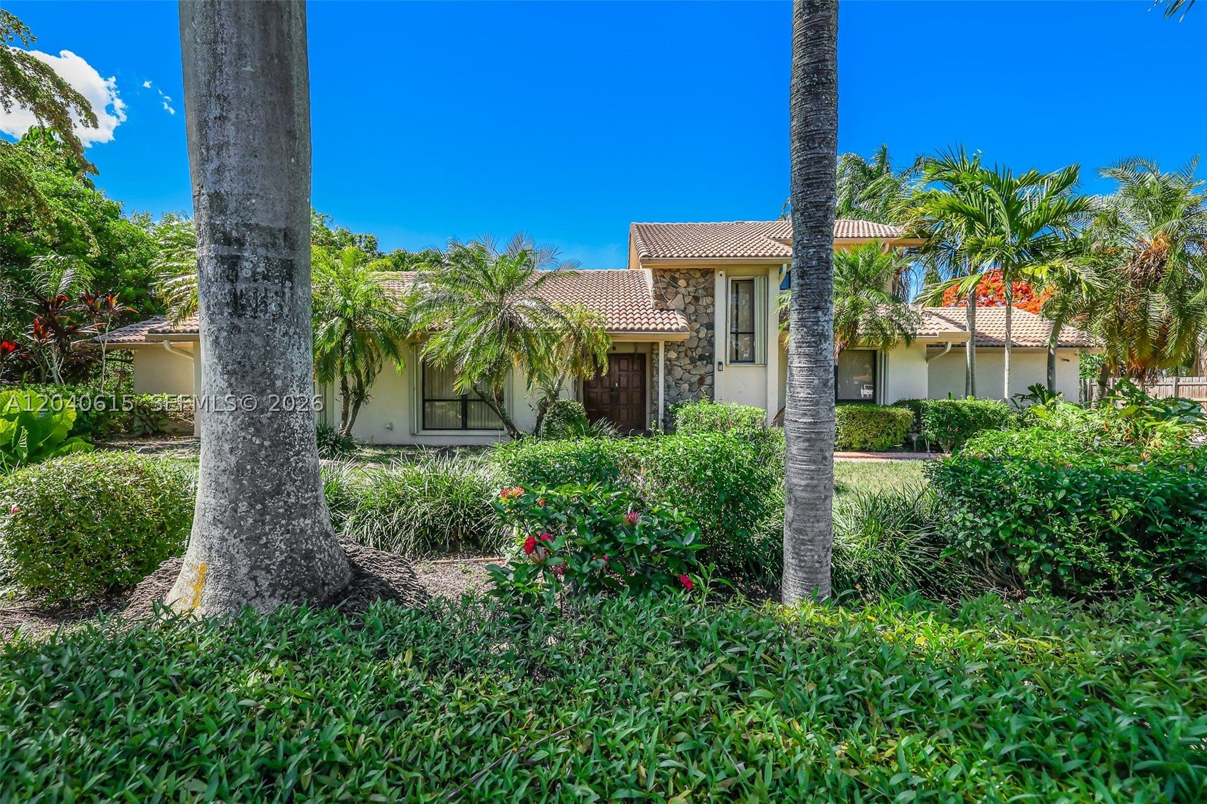 14941 SW 164th Ter, Miami FL 33187