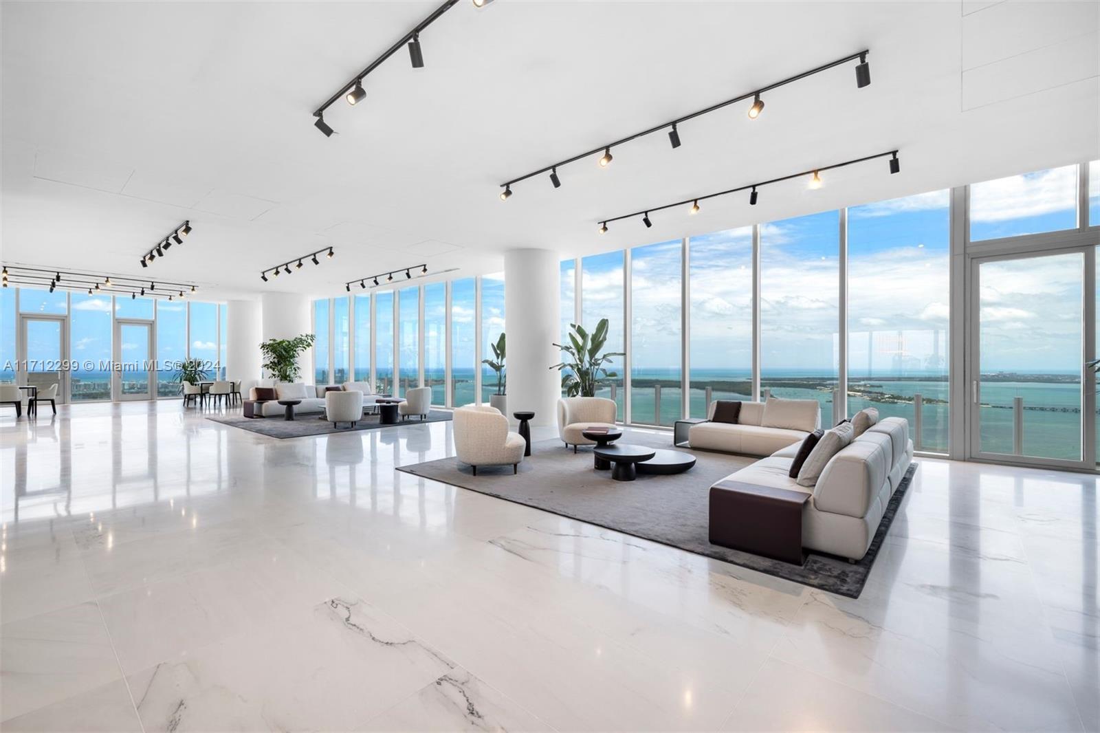 ASTON MARTIN RESIDENCES - Residential Lease