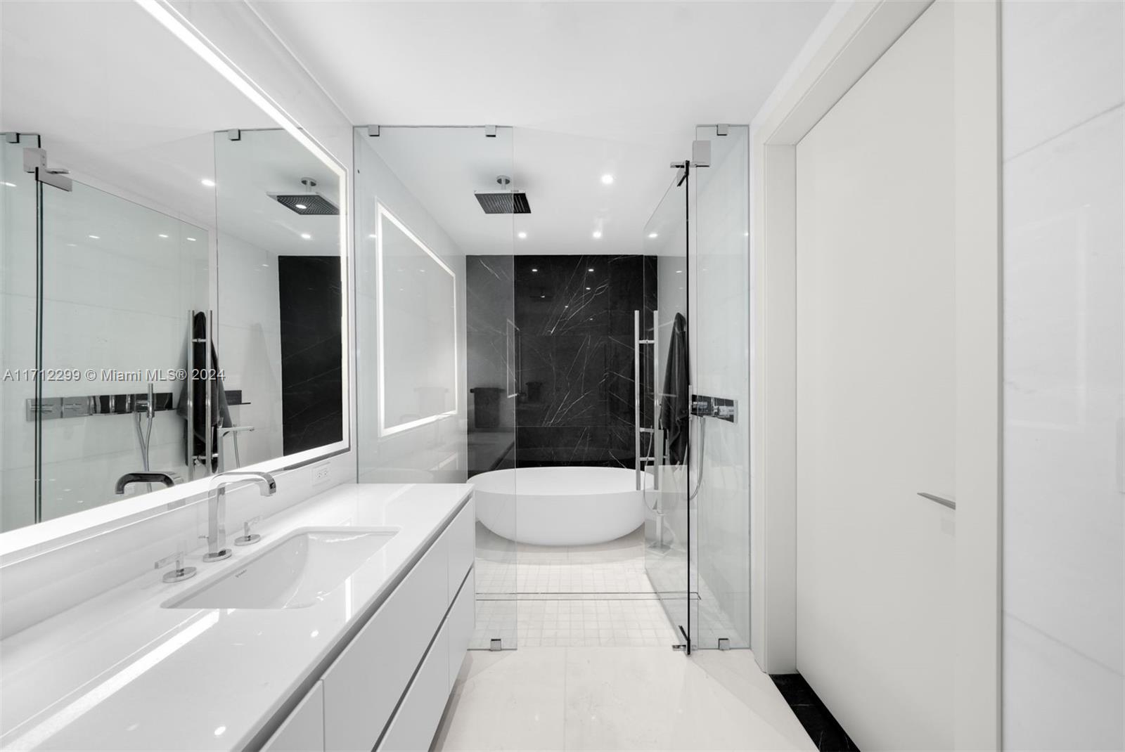 ASTON MARTIN RESIDENCES - Residential Lease