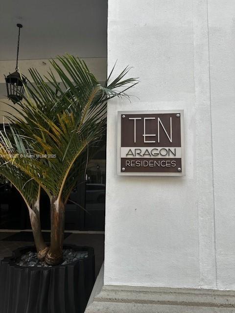 Property for Sale at 10 Aragon Ave 1107, Coral Gables, Broward County, Florida - Bedrooms: 2 
Bathrooms: 2  - $790,000
