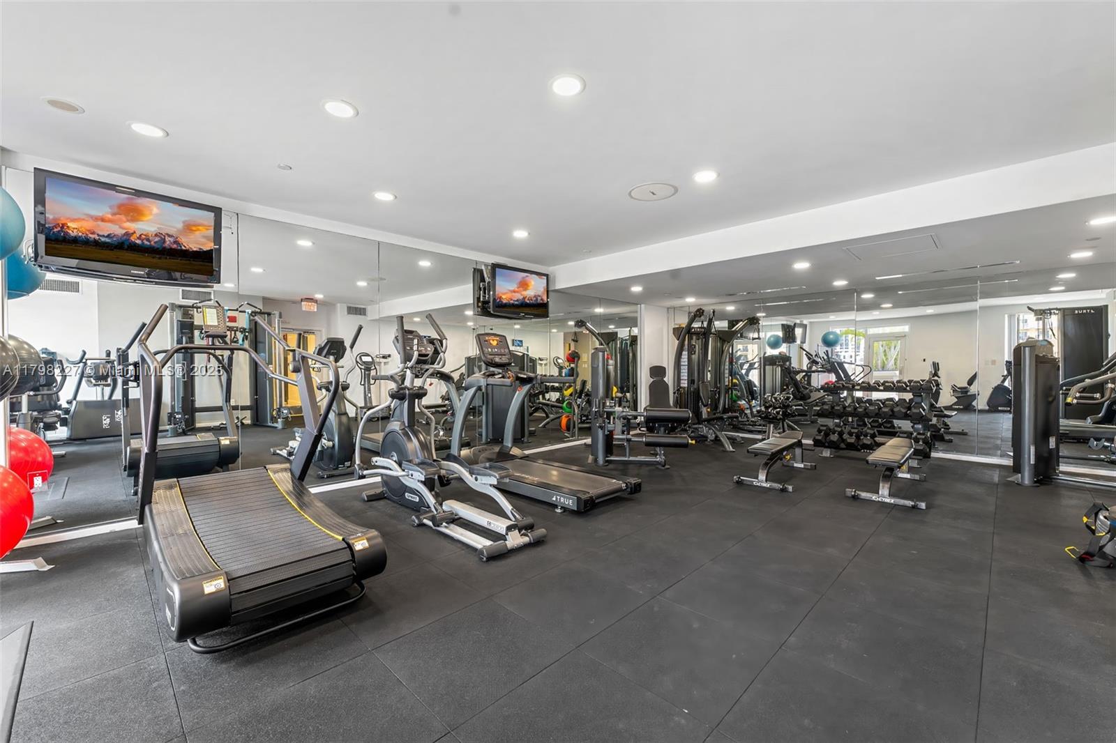 TEN ARAGON CONDO - Residential