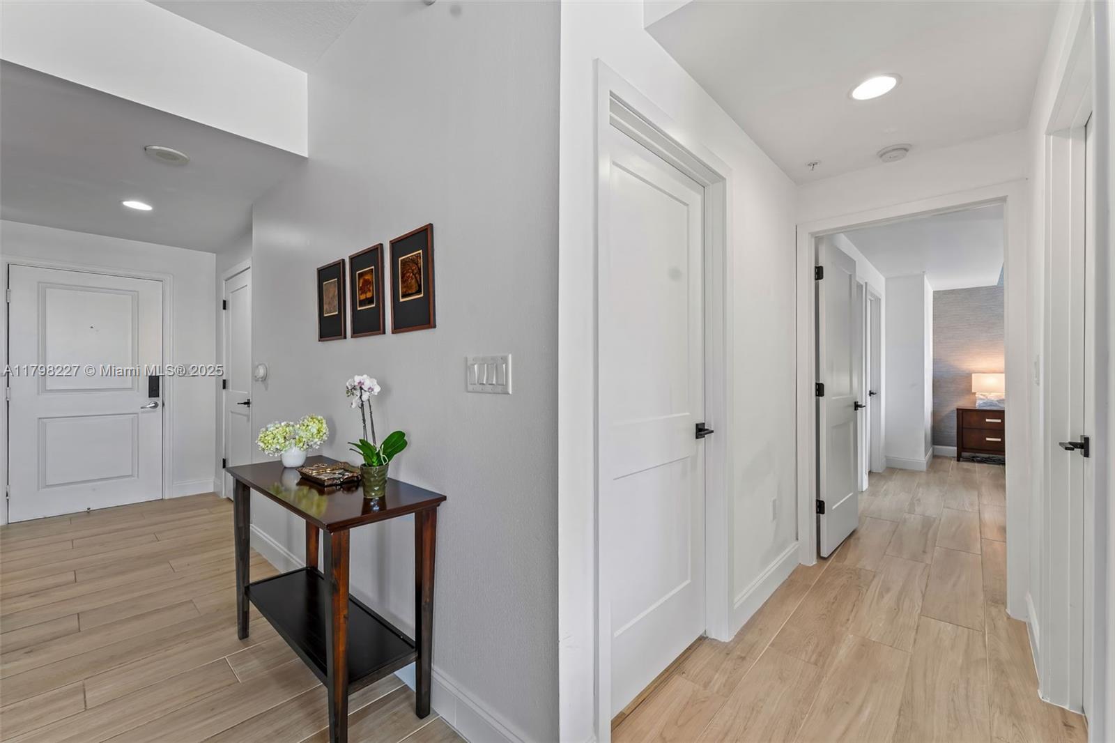 TEN ARAGON CONDO - Residential