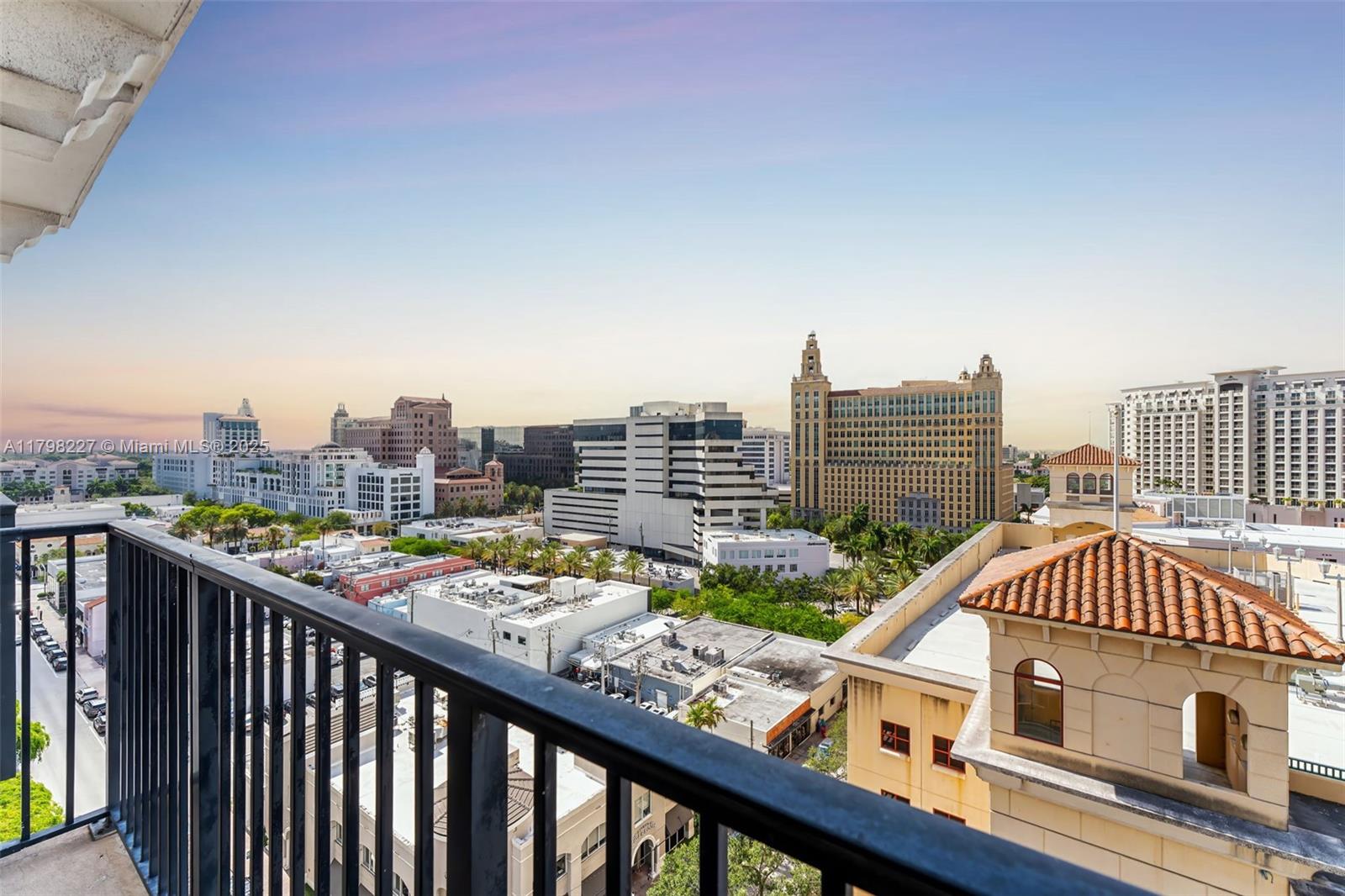 TEN ARAGON CONDO - Residential