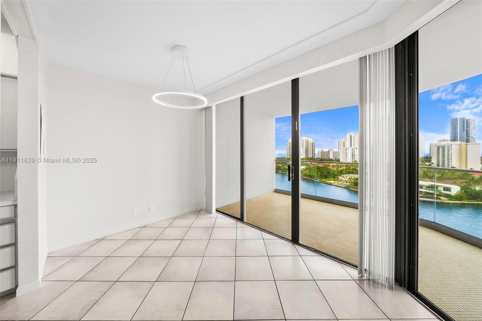 TURNBERRY ISLE CONDO - Residential Lease