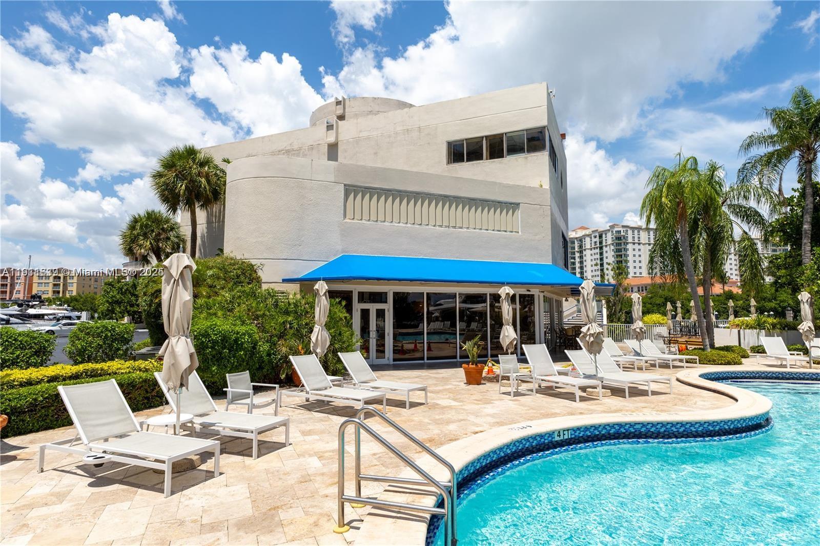 TURNBERRY ISLE CONDO - Residential Lease