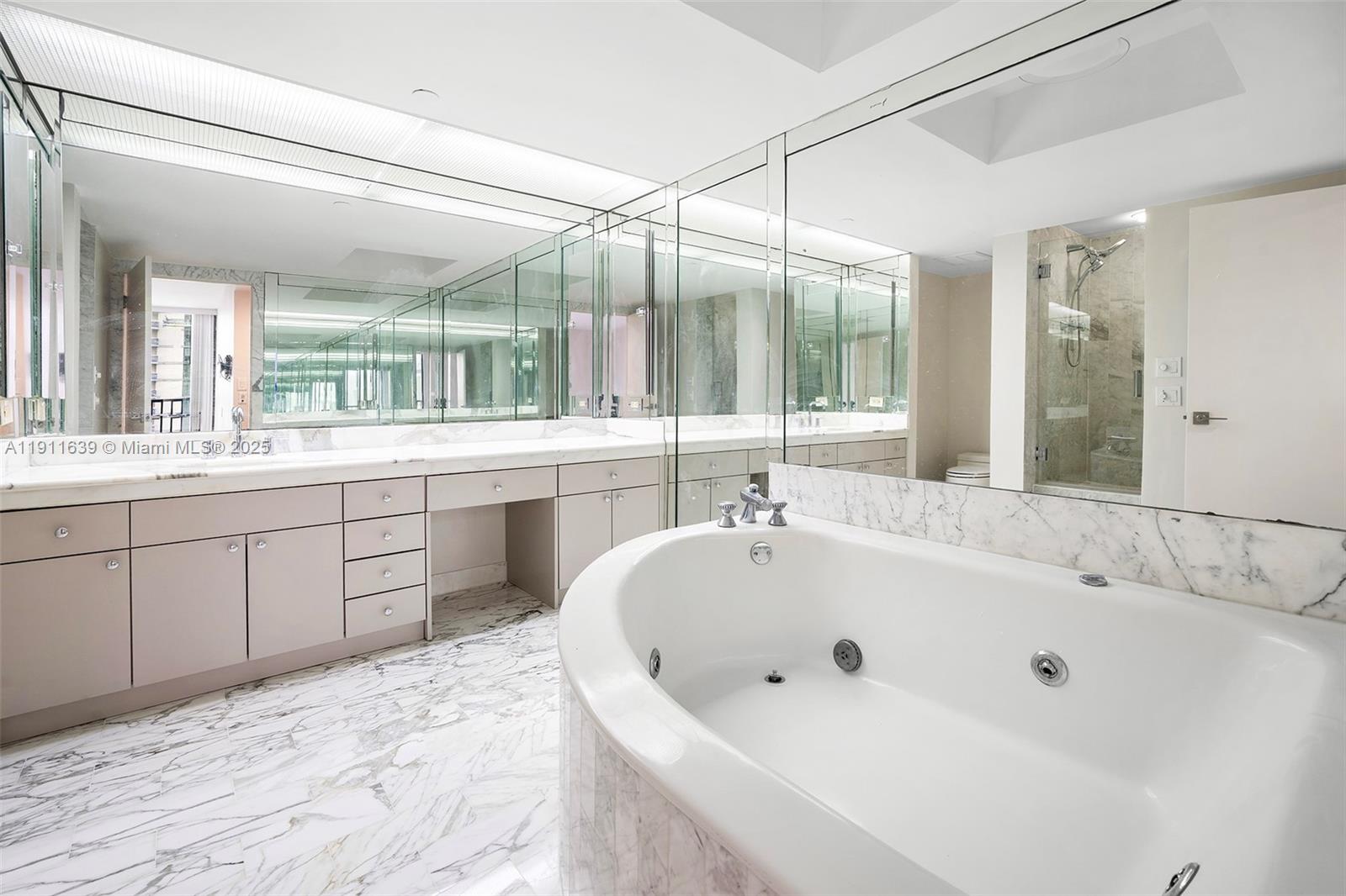 TURNBERRY ISLE CONDO - Residential Lease