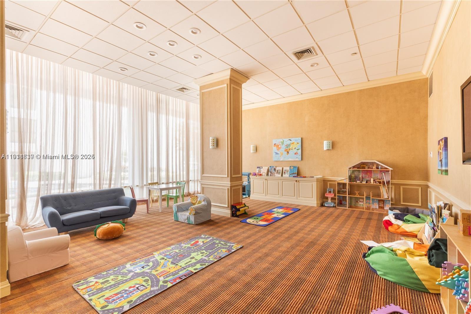 TURNBERRY ISLE CONDO - Residential Lease