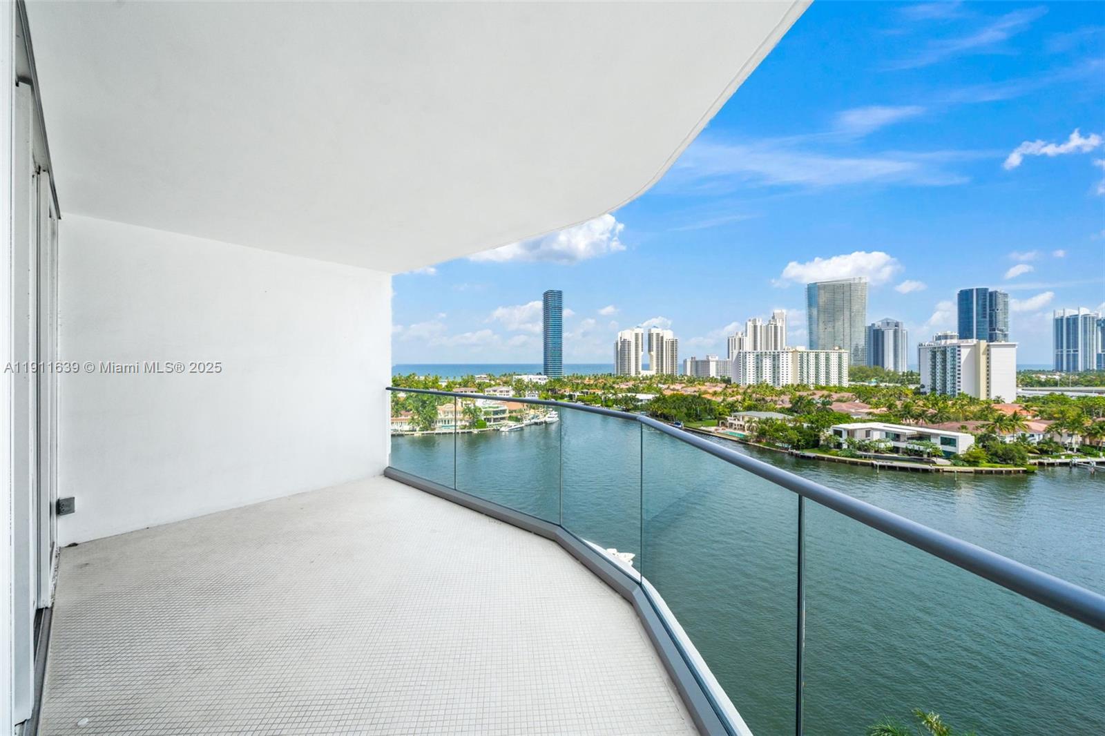 TURNBERRY ISLE CONDO - Residential Lease