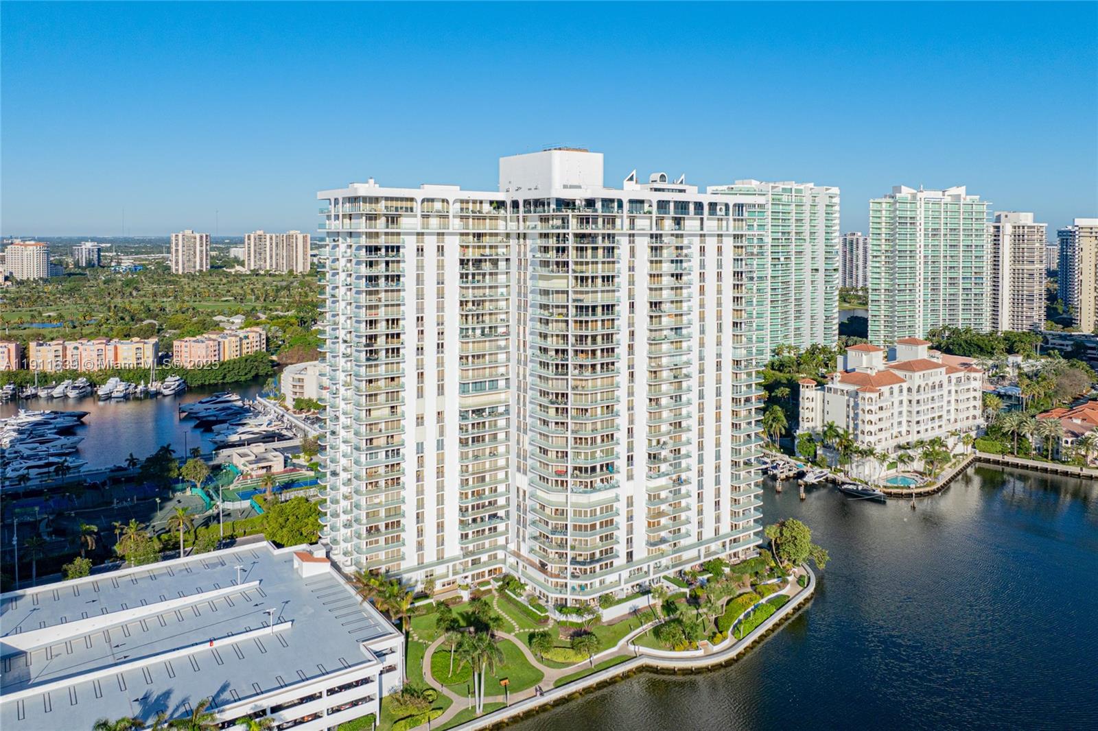 TURNBERRY ISLE CONDO - Residential Lease
